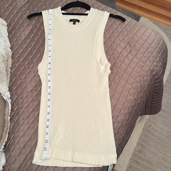 Knit Shell - Picture 3 of 5